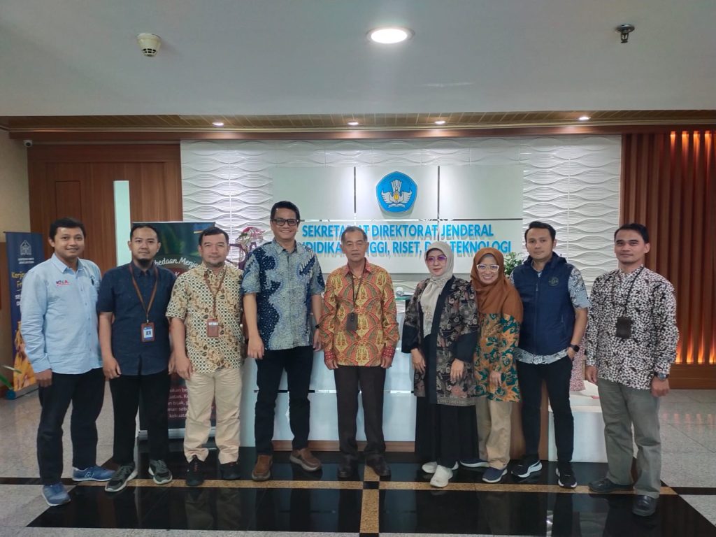 Konsultasi tim Reformasi Birokrasi dan assesor ZI UPI ke Dirjendikti terkait pengisian LKE Reformasi Birokrasi dan implementasi RB tematik